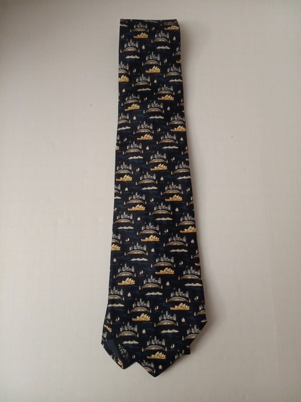 Salvatore Ferragamo 100% Silk Men Tie Sydney Opera House Harbour Bridge 58" 3.5"